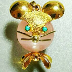 Antique 18K Yellow Gold Mouse Pendant with Rose Quartz and Turquoise Eyes