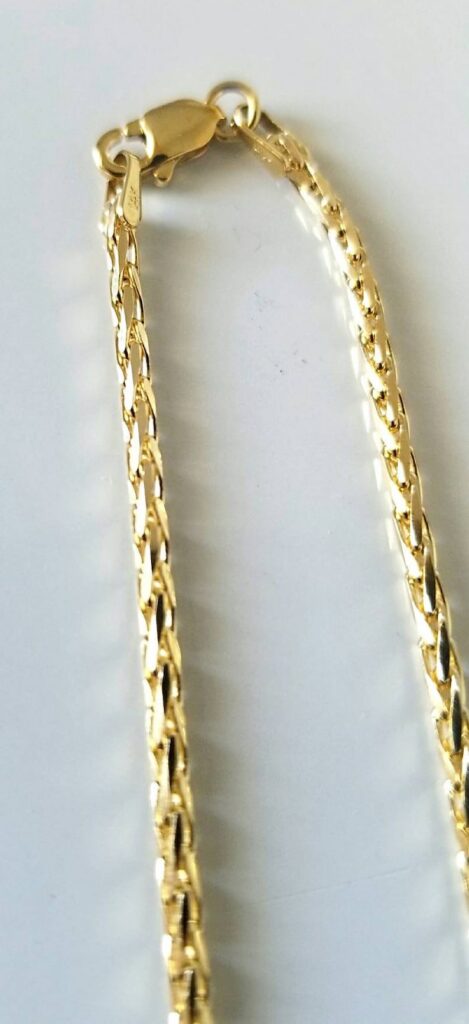 14K Yellow Gold 24 inch Diamond cut Wheat Style Chain with a Lobster Claw Clasp
