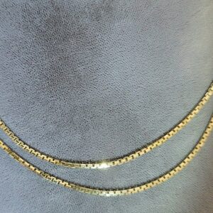 14K Yellow Gold Beveled Box style Necklace Chain with a Spring Ring Clasp