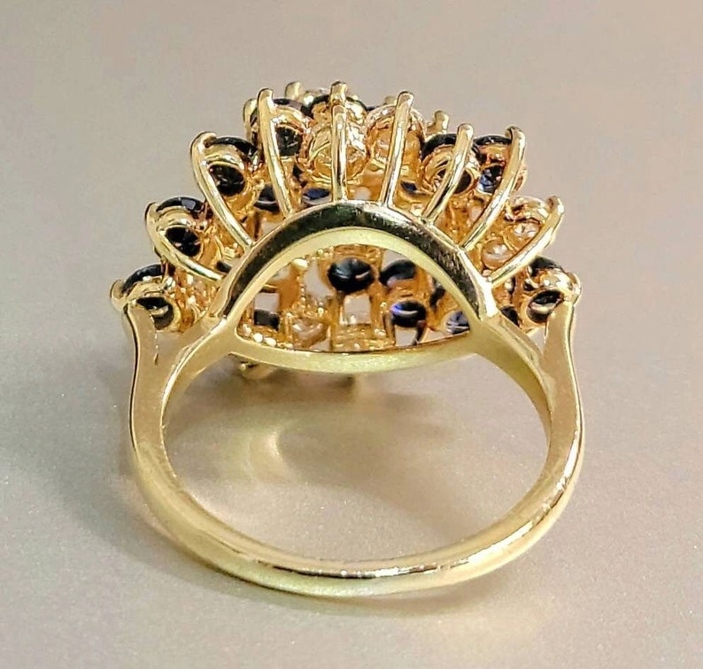 18K Yellow Gold Natural Sapphire and Diamond Cocktail Ring - Image 2