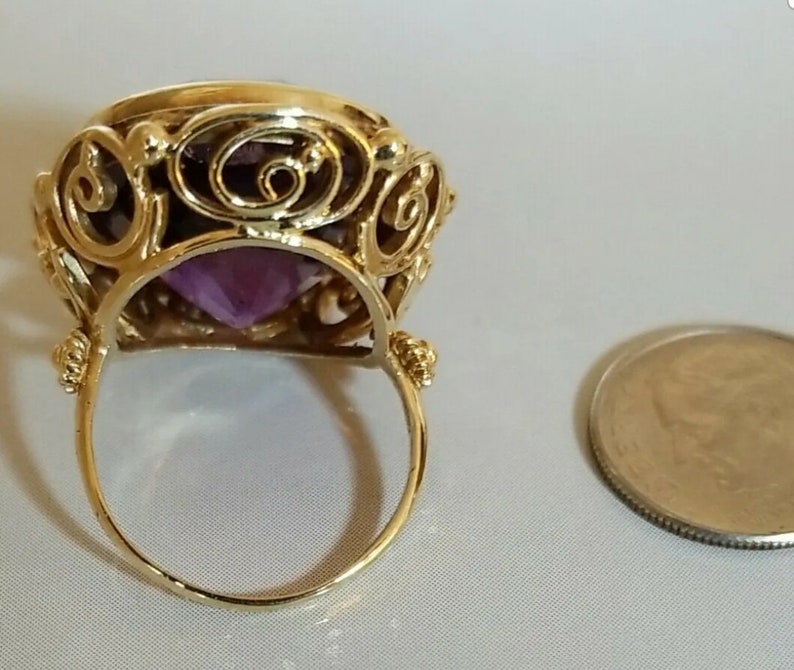 14K Yellow Gold Vintage Amethyst Statement Ring - Image 3