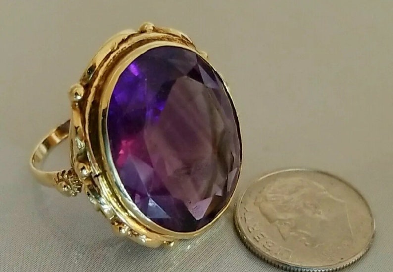 14K Yellow Gold Vintage Amethyst Statement Ring - Image 2