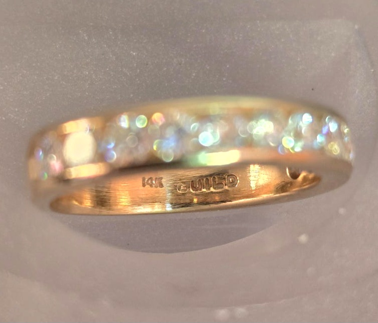 14K Yellow Gold 1.00 Carat Total Weight Channel set Diamond Band style Ring - Image 3