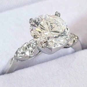 Platinum Antique Diamond Engagement Ring setting. Or, Ring setting. The Center Diamond is Sold Separately